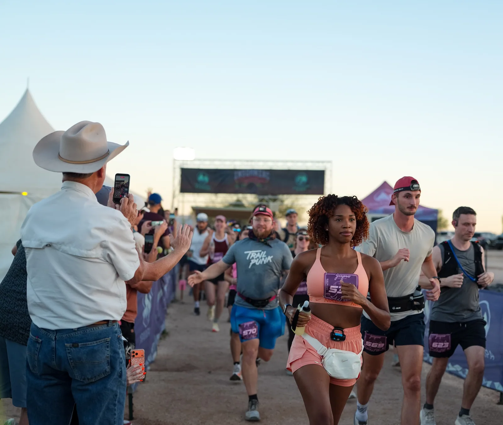 Start of the Javelina Jangover Night Runs in McDowell Mountain Regional Park